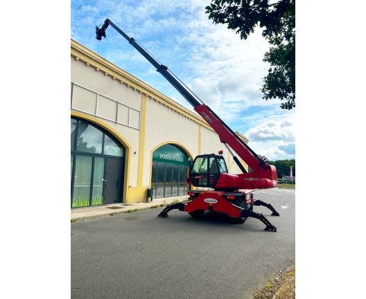 Chariot télescopique Manitou pour levage